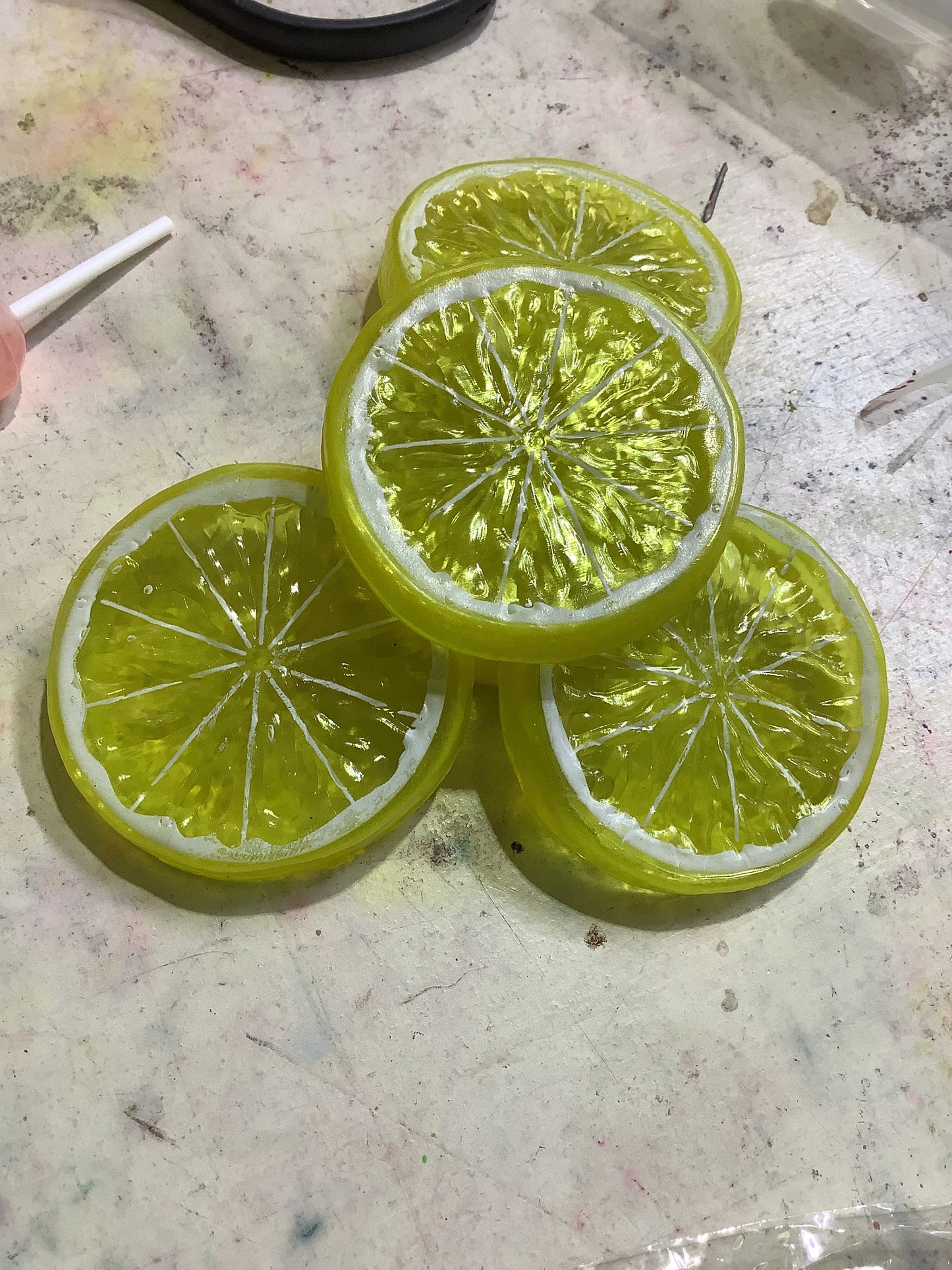 Charms limón