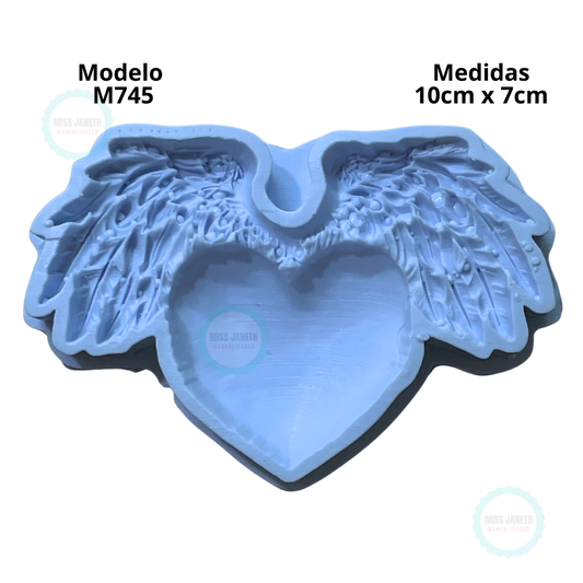 Corazón con alas
